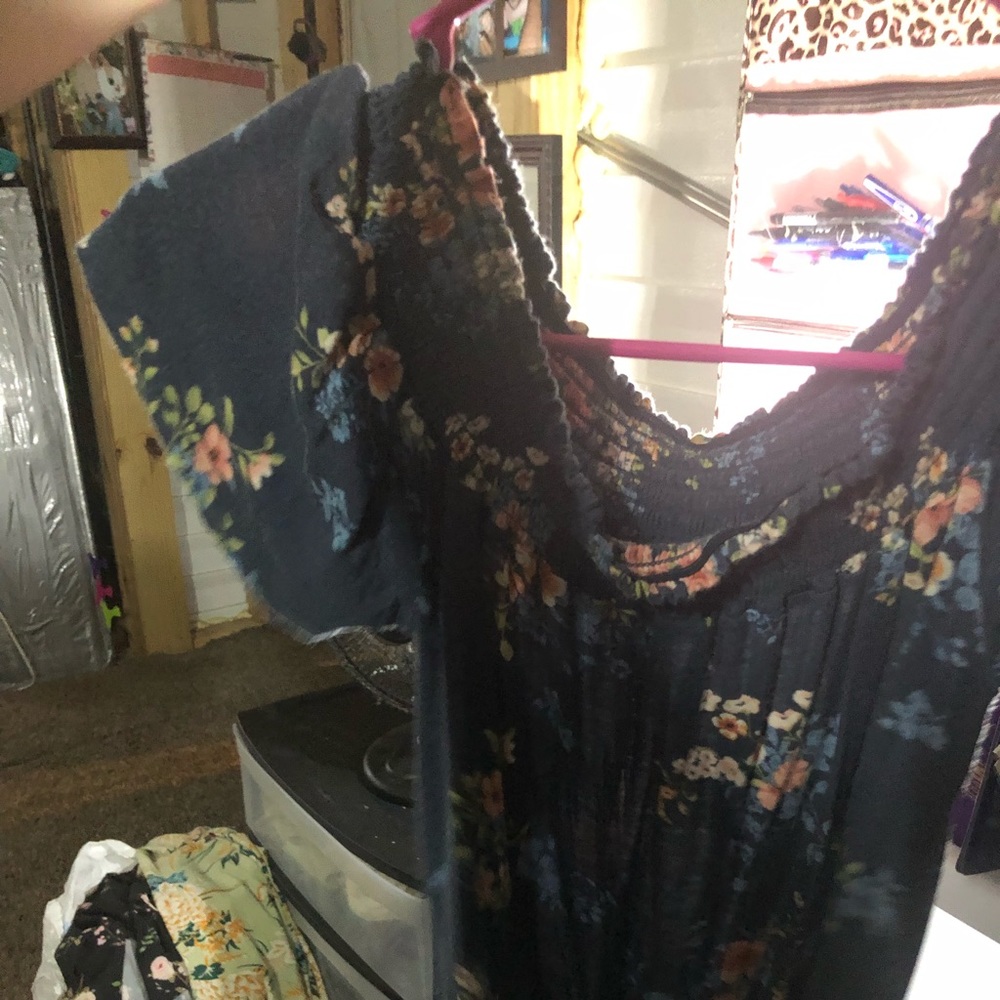 Women’s loose off the shoulder blouse
